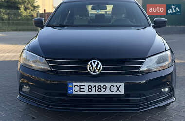 Седан Volkswagen Jetta 2015 в Черновцах