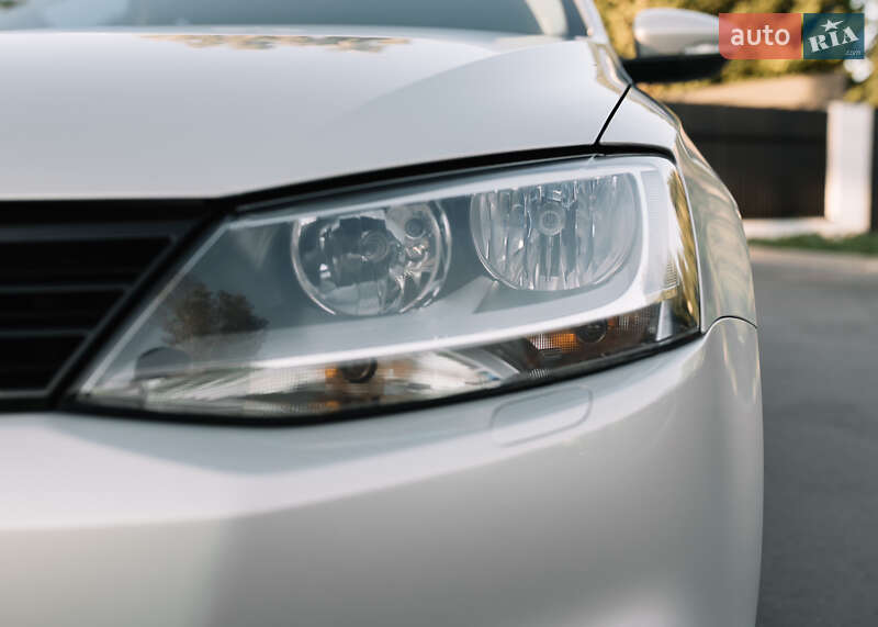 Седан Volkswagen Jetta 2011 в Білій Церкві