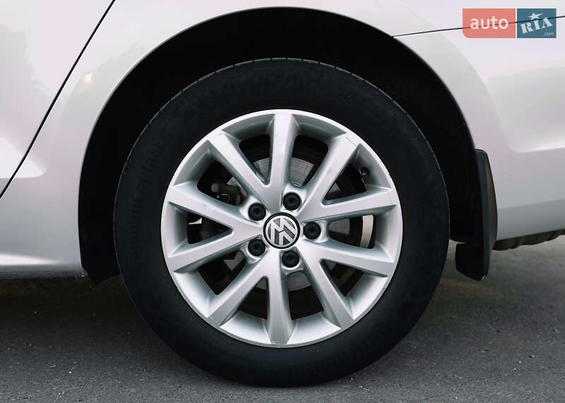 Седан Volkswagen Jetta 2011 в Білій Церкві