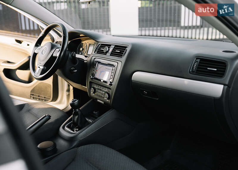 Седан Volkswagen Jetta 2011 в Білій Церкві