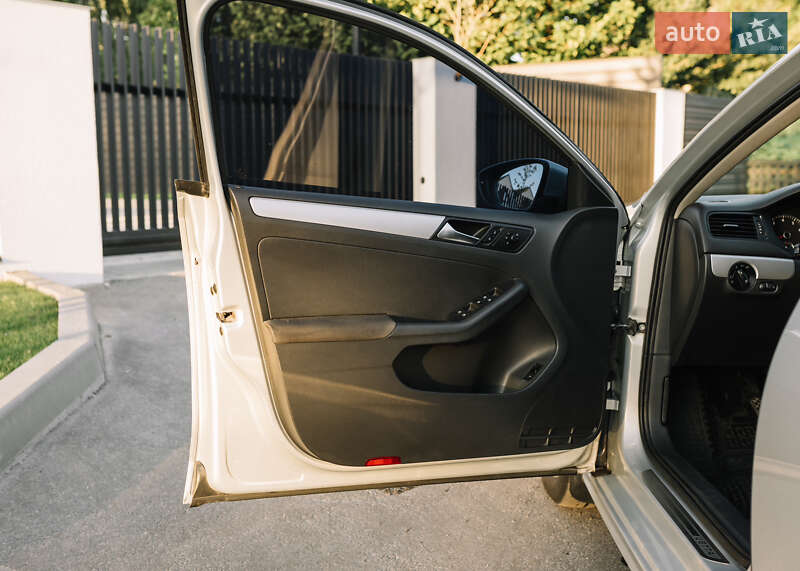Седан Volkswagen Jetta 2011 в Білій Церкві