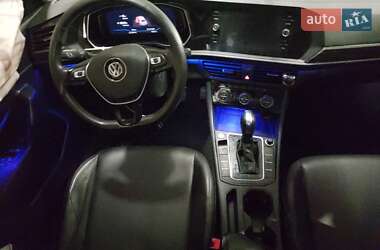 Седан Volkswagen Jetta 2020 в 