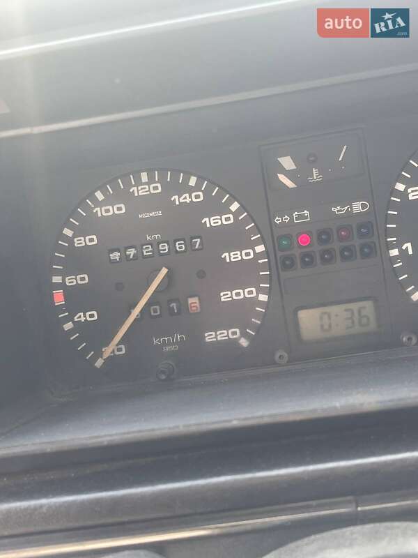 Седан Volkswagen Jetta 1988 в Березному