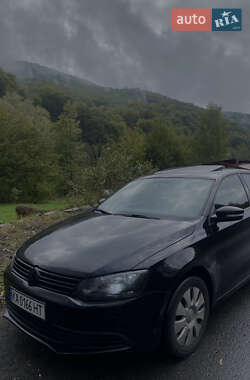 Седан Volkswagen Jetta 2011 в 