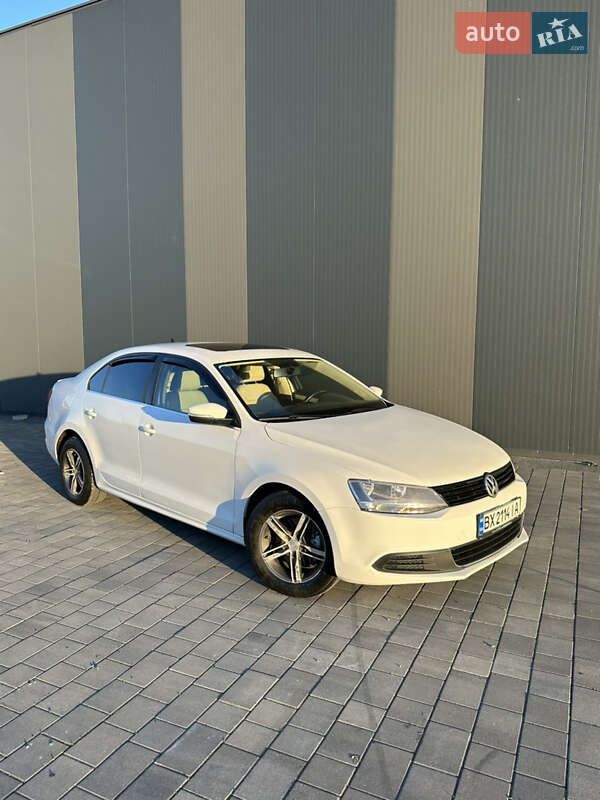 Volkswagen Jetta 2014