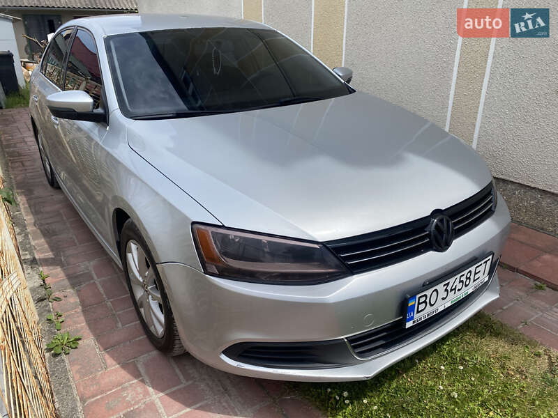 Volkswagen Jetta 2012