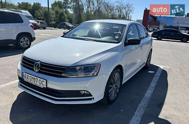 Седан Volkswagen Jetta 2016 в Харкові