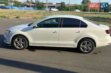 Седан Volkswagen Jetta 2017 в Одессе