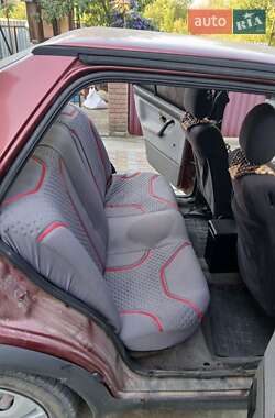 Седан Volkswagen Jetta 1990 в 