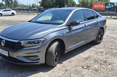 Седан Volkswagen Jetta 2018 в Полтаве