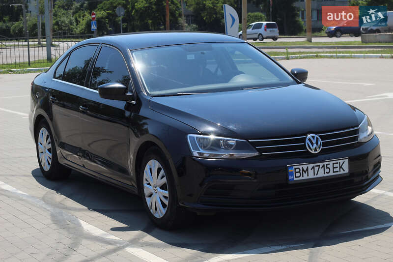 Седан Volkswagen Jetta 2017 в 
