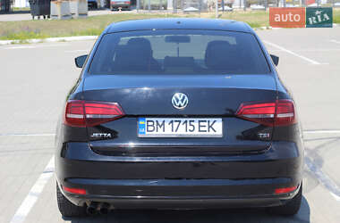 Седан Volkswagen Jetta 2017 в 