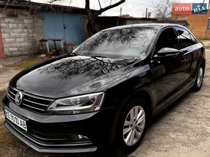 Седан Volkswagen Jetta 2016 в Дніпрі фото 12 Седан Volkswagen Jetta 2016 в Дніпрі