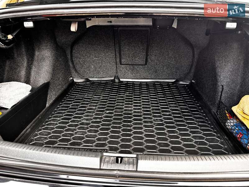 Седан Volkswagen Jetta 2016 в Дніпрі фото 21 Седан Volkswagen Jetta 2016 в Дніпрі