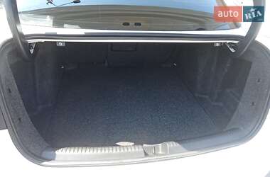 Седан Volkswagen Jetta 2013 в 