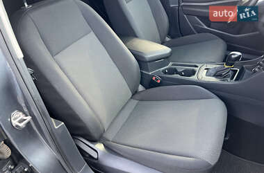 Седан Volkswagen Jetta 2019 в 
