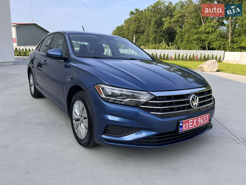 Volkswagen Jetta 2019