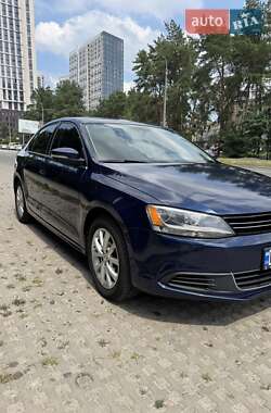 Седан Volkswagen Jetta 2013 в Киеве