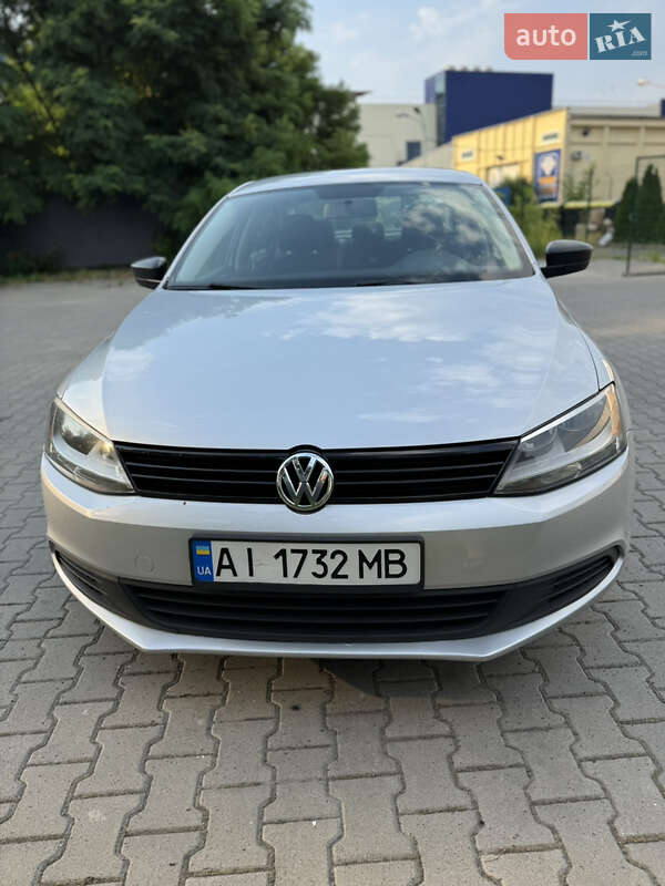 Седан Volkswagen Jetta 2011 в Киеве