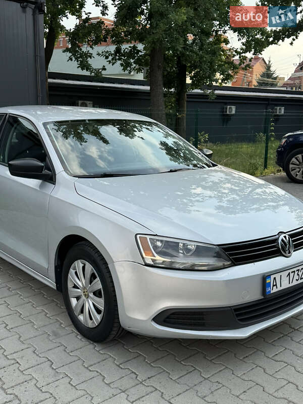 Седан Volkswagen Jetta 2011 в Киеве