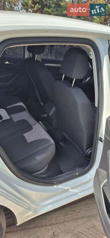 Седан Volkswagen Jetta 2018 в Днепре