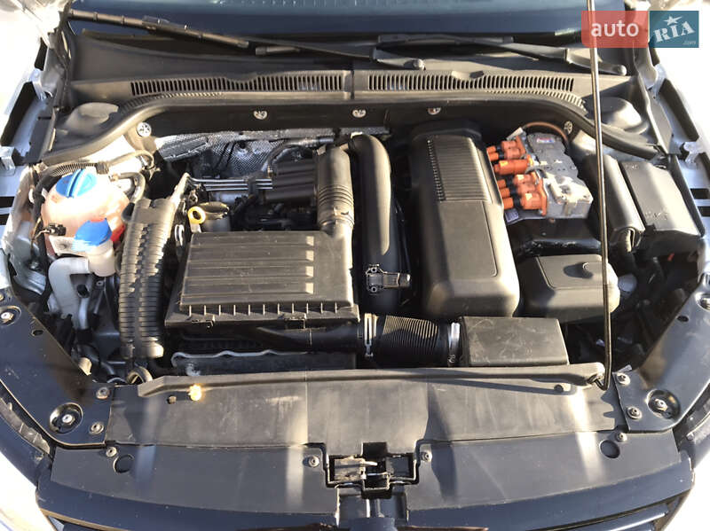 Седан Volkswagen Jetta 2012 в Яготині