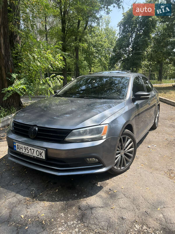 Седан Volkswagen Jetta 2015 в Киеве