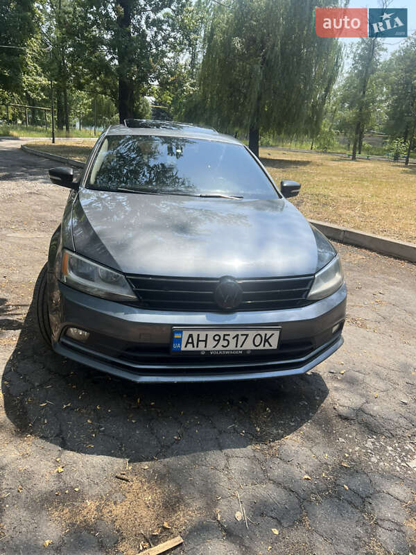 Седан Volkswagen Jetta 2015 в Киеве