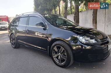 Універсал Volkswagen Jetta 2012 в Києві