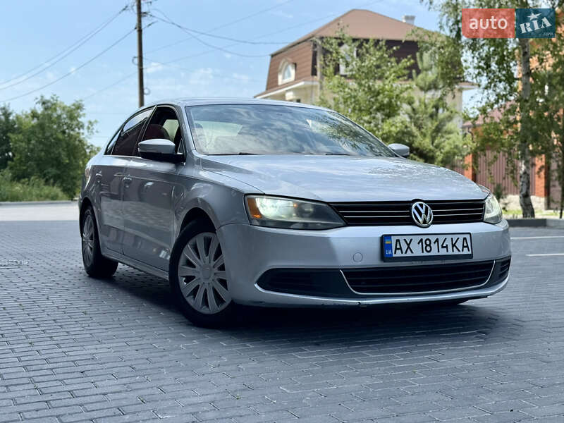 Седан Volkswagen Jetta 2013 в Полтаве
