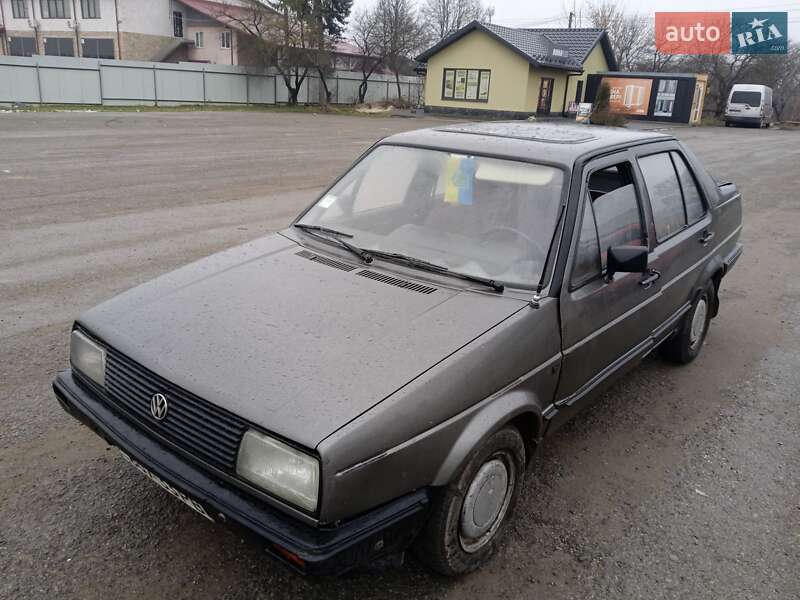 Седан Volkswagen Jetta 1984 в 