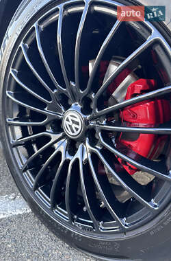 Седан Volkswagen Jetta 2012 в 