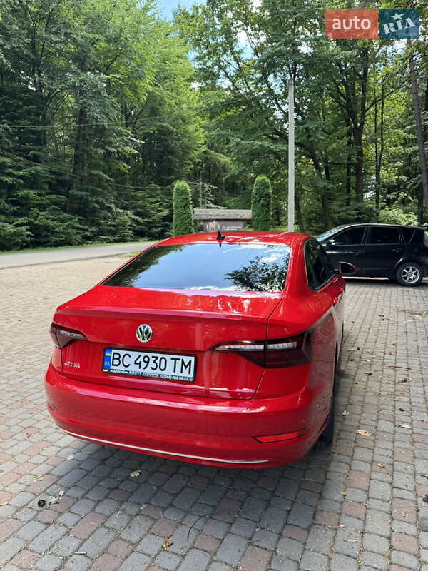 Седан Volkswagen Jetta 2019 в Трускавце