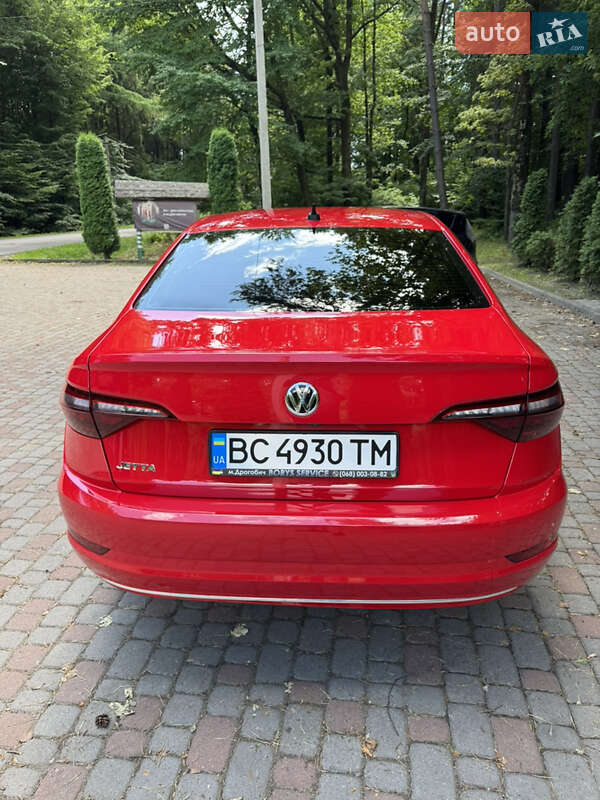 Седан Volkswagen Jetta 2019 в Трускавце