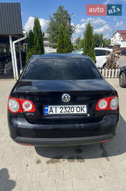 Седан Volkswagen Jetta 2008 в Барышевке