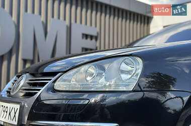 Седан Volkswagen Jetta 2006 в 