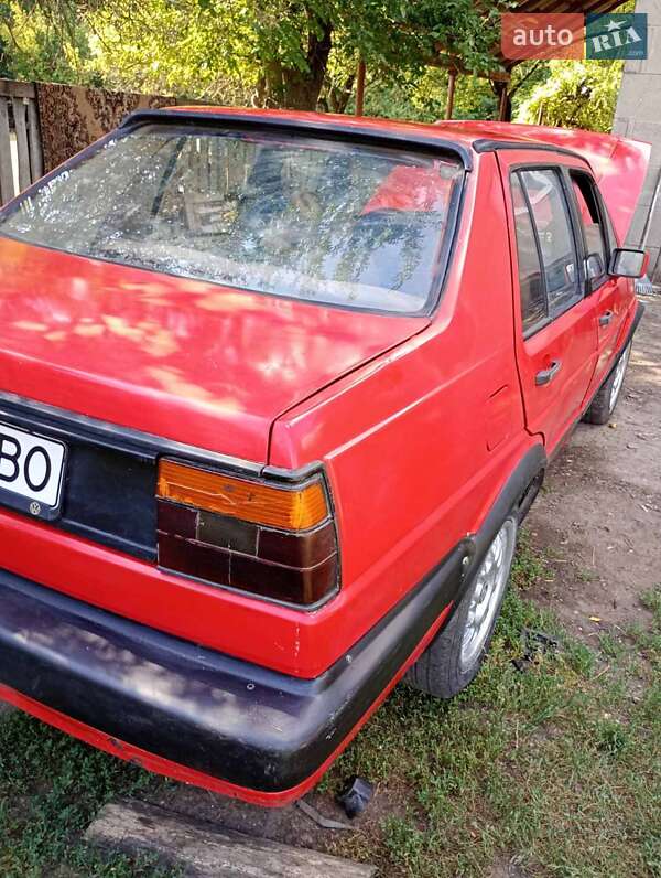 Седан Volkswagen Jetta 1984 в Шишаки