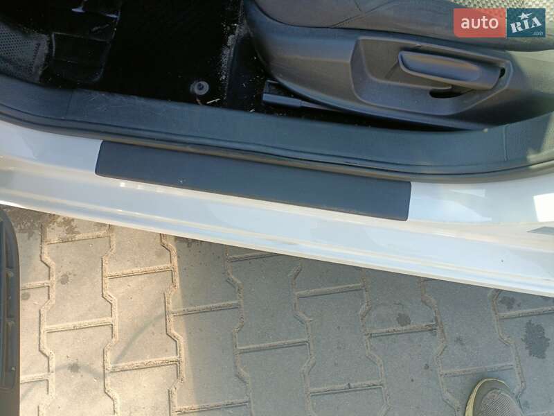 Седан Volkswagen Jetta 2012 в Василькове