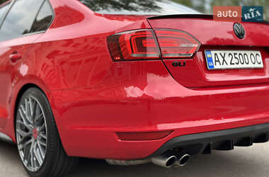 Седан Volkswagen Jetta 2013 в Харкові