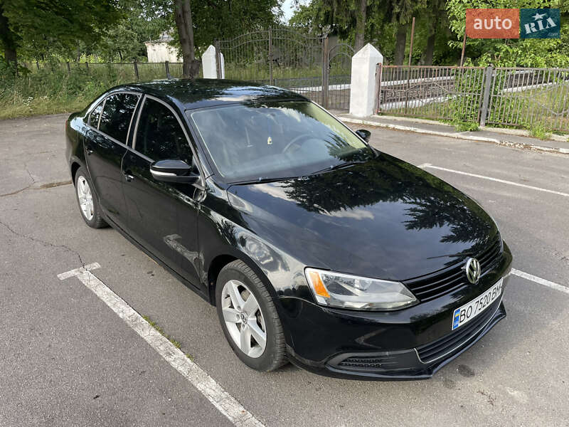 Volkswagen Jetta 2014