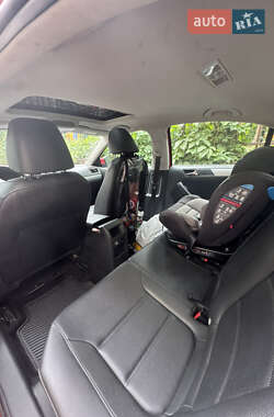 Седан Volkswagen Jetta 2013 в 