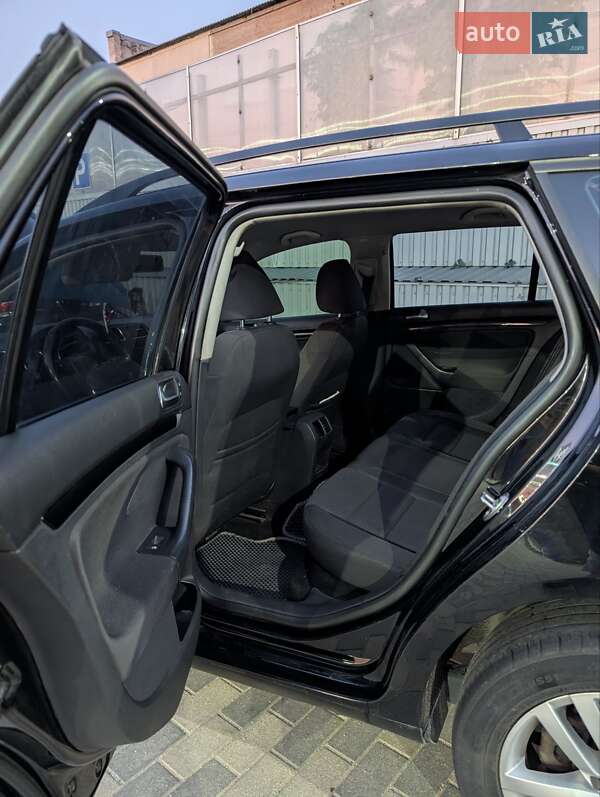 Седан Volkswagen Jetta 2012 в Запорожье