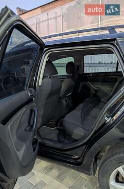 Седан Volkswagen Jetta 2012 в 