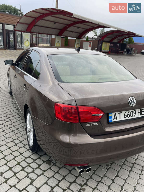 Седан Volkswagen Jetta 2011 в Богородчанах