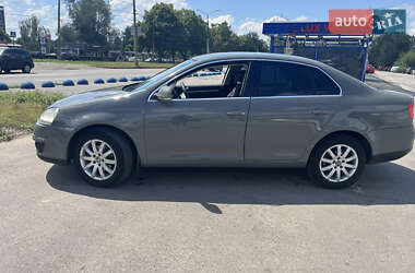 Седан Volkswagen Jetta 2006 в 