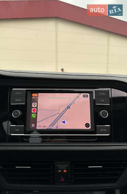 Седан Volkswagen Jetta 2019 в 