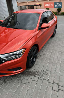 Седан Volkswagen Jetta 2019 в Хмельницком