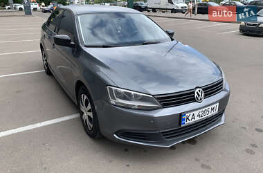 Седан Volkswagen Jetta 2011 в Києві