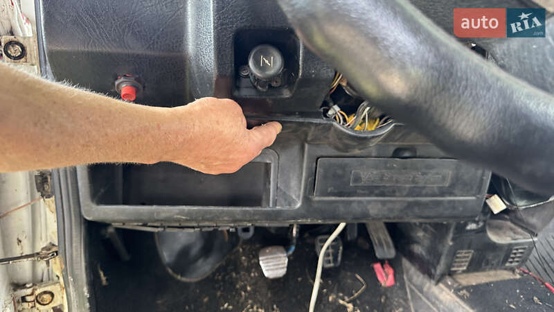 Седан Volkswagen Jetta 1988 в Радехові