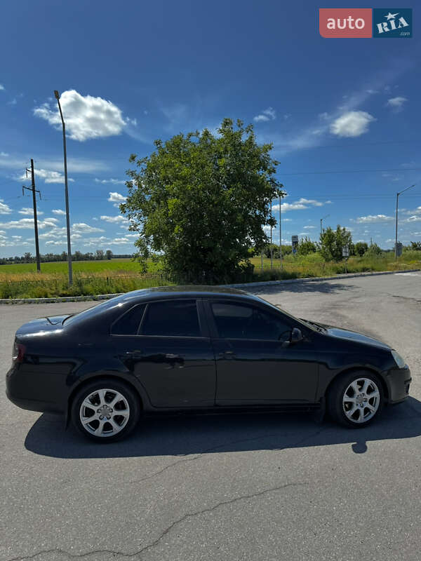 Седан Volkswagen Jetta 2009 в Софіївській Борщагівці